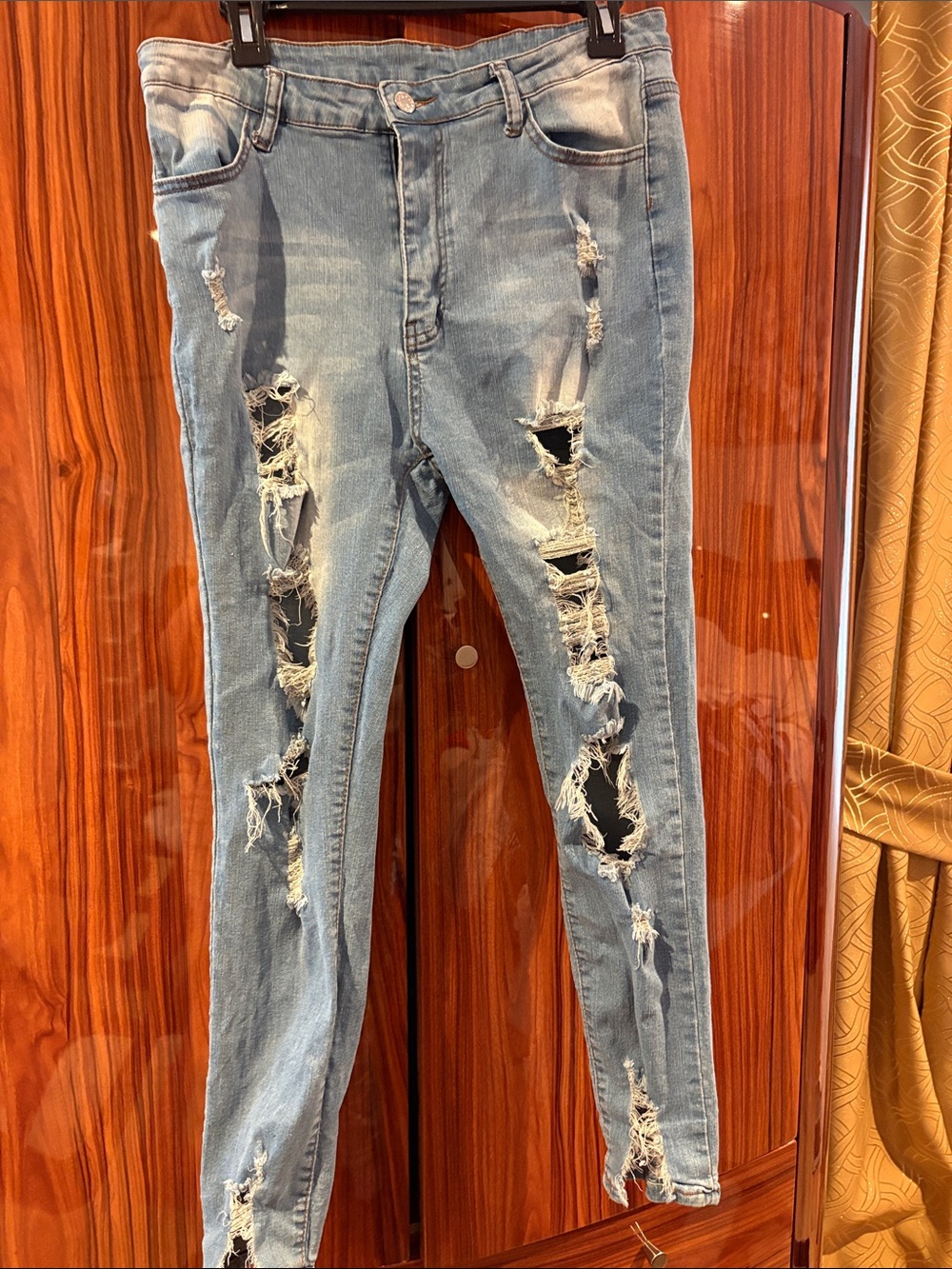 Light Blue Distressed Men's Jeans